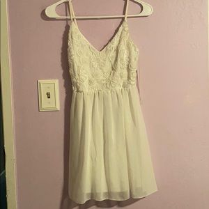 white flower dress